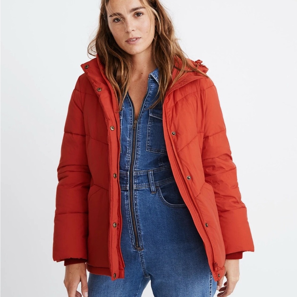 Madewell Women's Vibrant Red Puffer Jacket